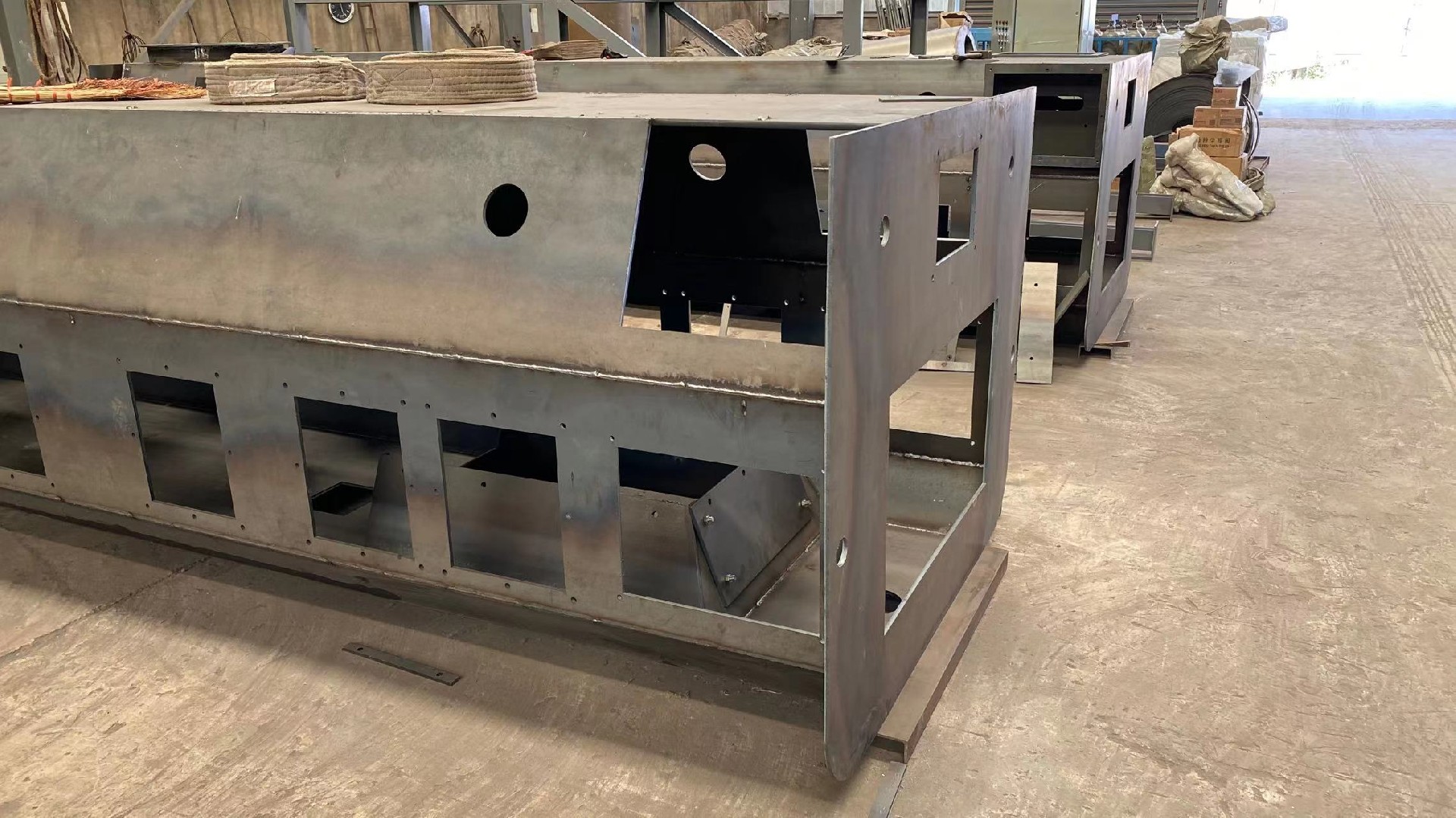 緊俏！全封閉定量給料機/給煤機生產中